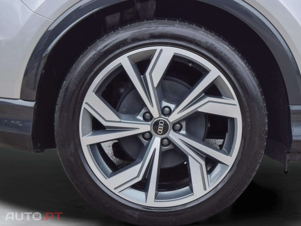 Audi Q4 E-Tron 45 82 kWh SE Business Plus