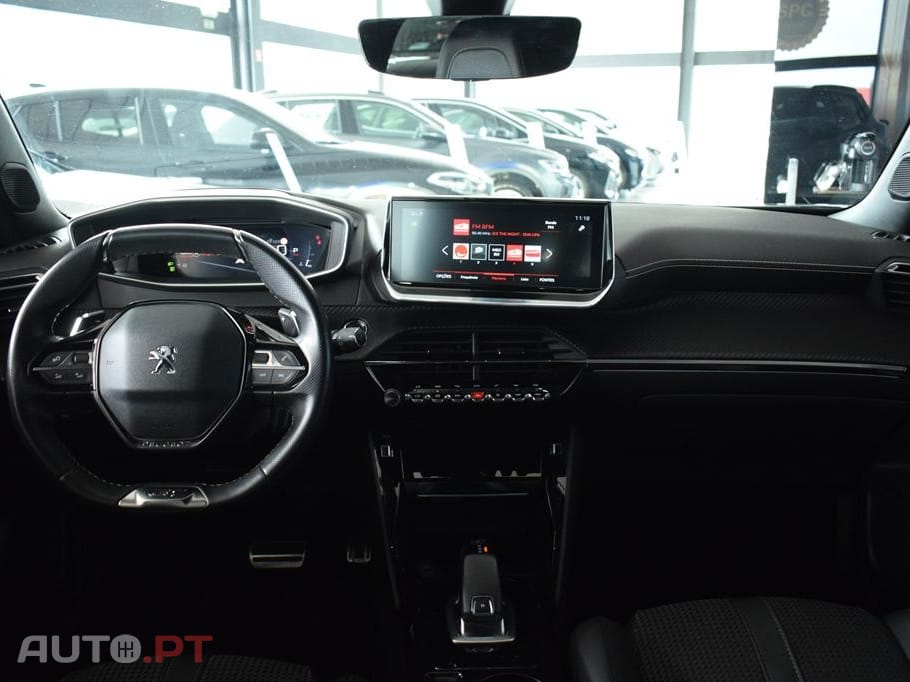 Peugeot 2008 1.5 BlueHDi GT EAT8