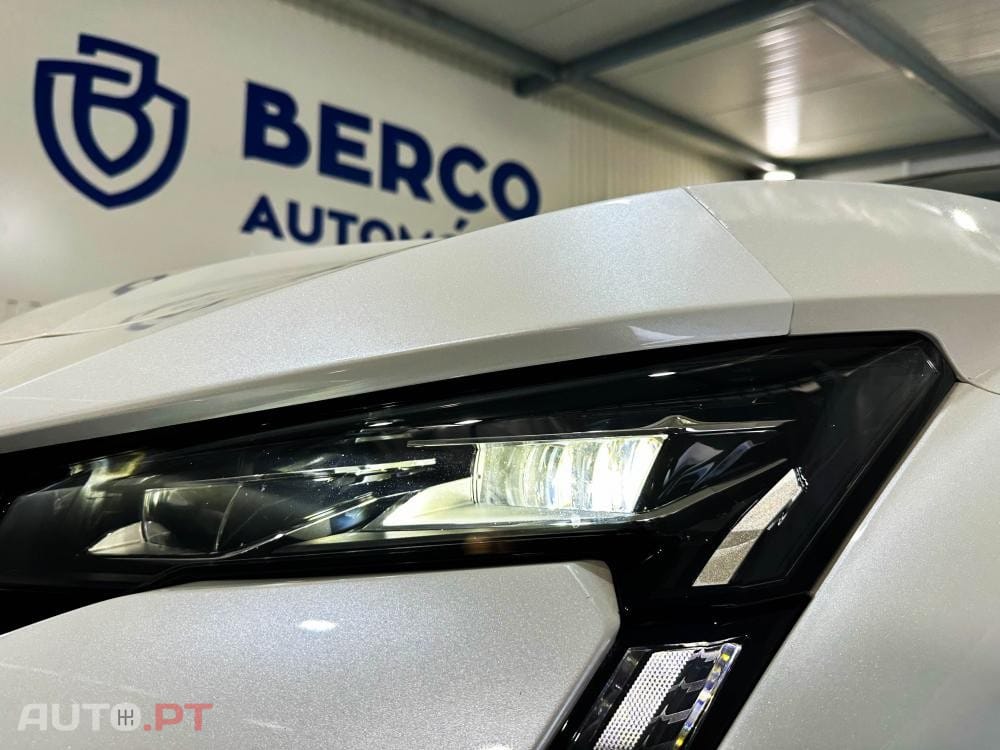 Peugeot 408 1.6 Hybrid GT e-EAT8