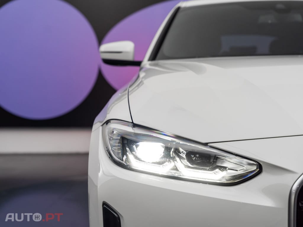 BMW i4 eDrive40 Pack Desportivo M