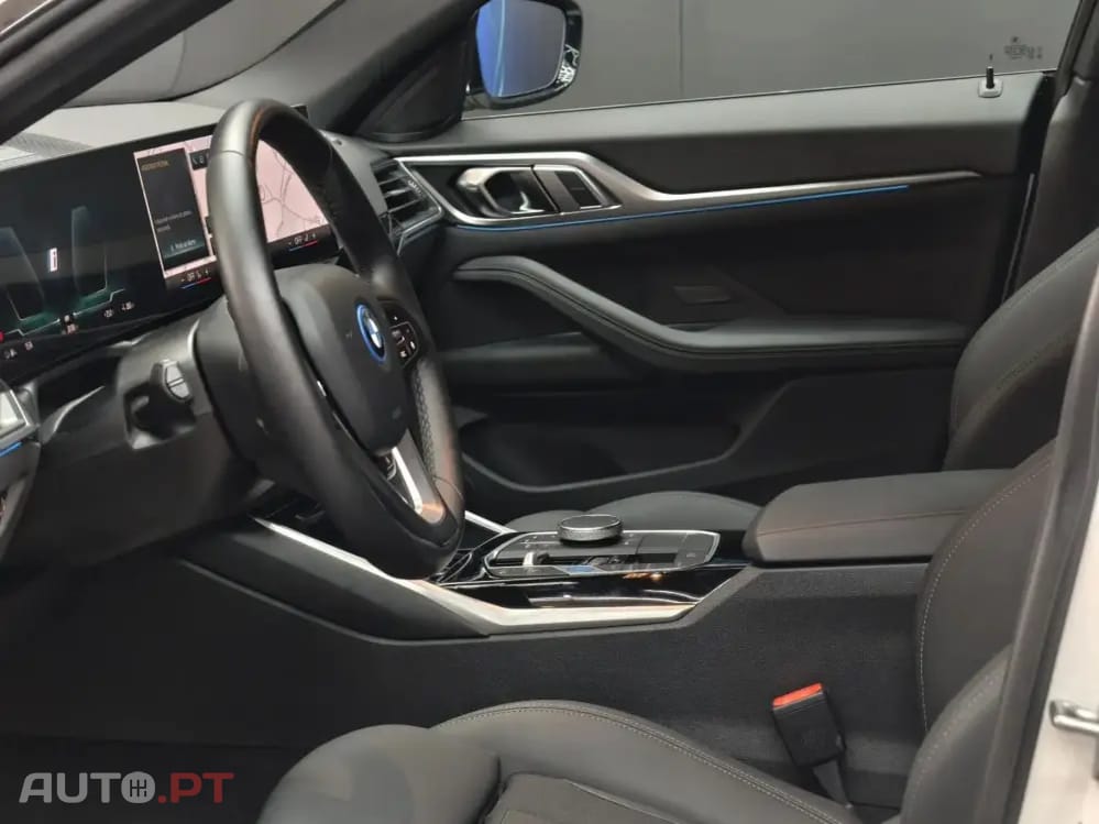BMW i4 eDrive40