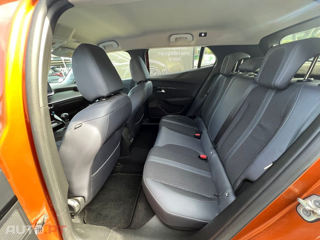 Peugeot 2008 1.2 PureTech Allure