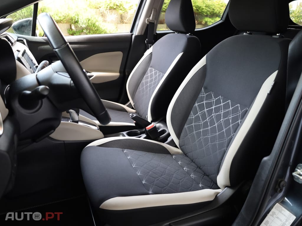 Nissan Micra 1.0 IG-T N-Design Black P: Navy CVT