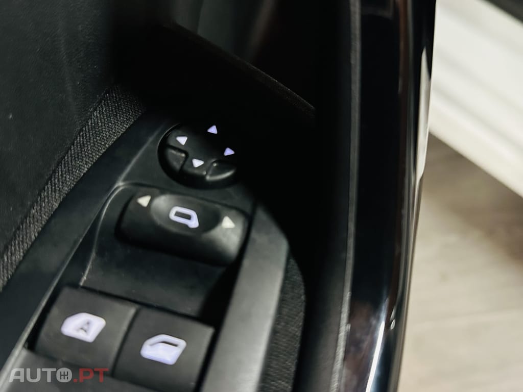 Peugeot 208 1.2 PureTech Access