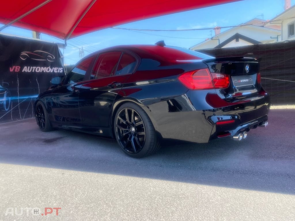 BMW 320 d EfficientDynamics Line Sport Auto