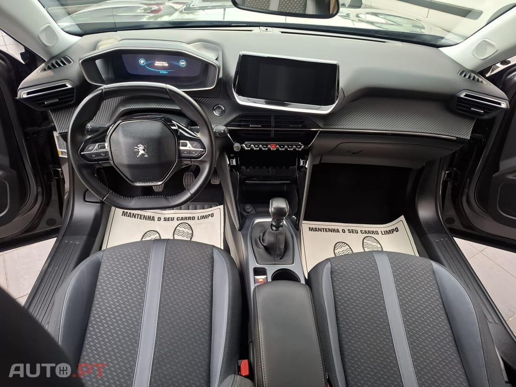 Peugeot 2008 1.2 PureTech Allure Pack