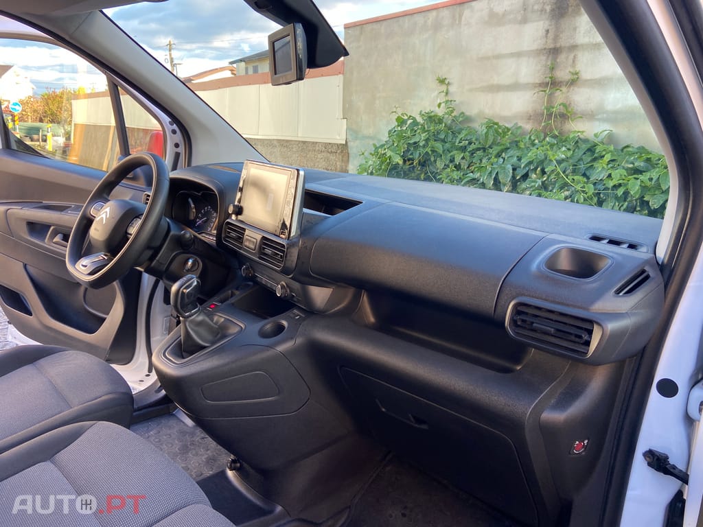 Citroen Berlingo 1.6 HDI L2 (longa) 100cv CarPlay