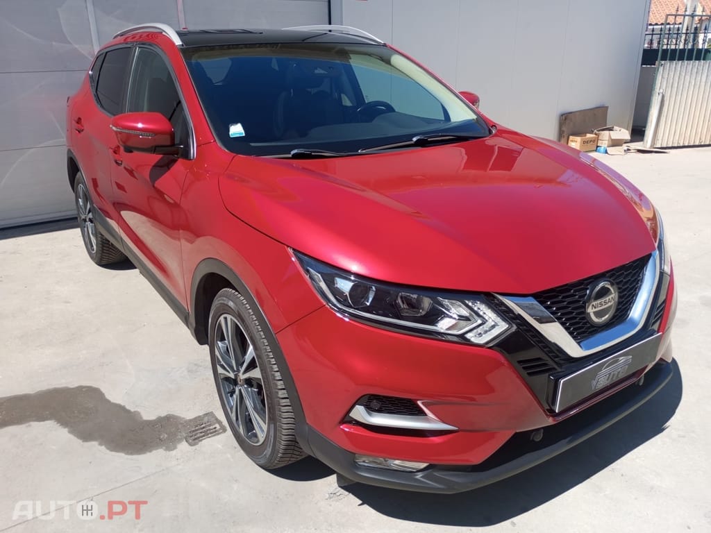 Nissan Qashqai 1.2 DIG-T N-Connecta 18 Xtronic