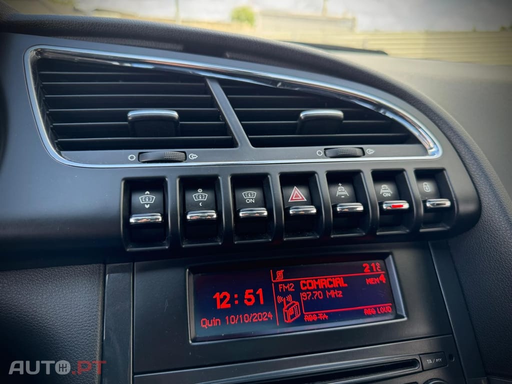 Peugeot 3008 1.6 HDi Premium