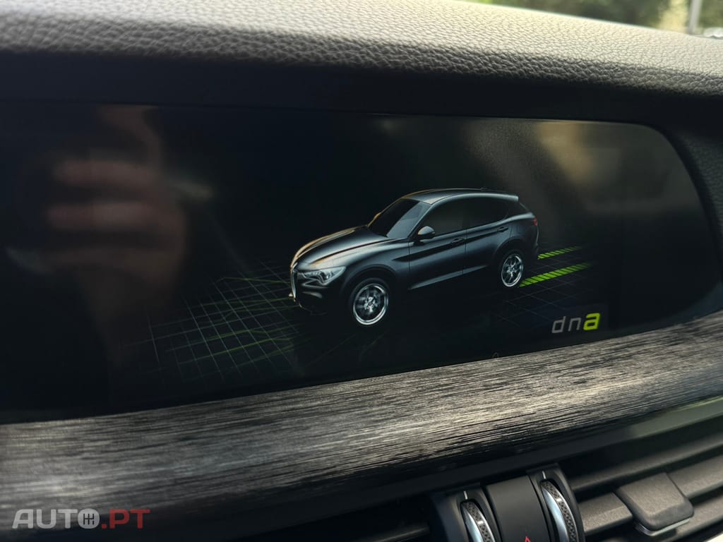 Alfa Romeo Stelvio 2.2 D Super AT8