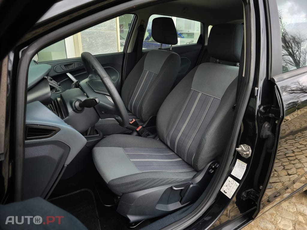 Ford Fiesta 1.4 TDCi Titanium