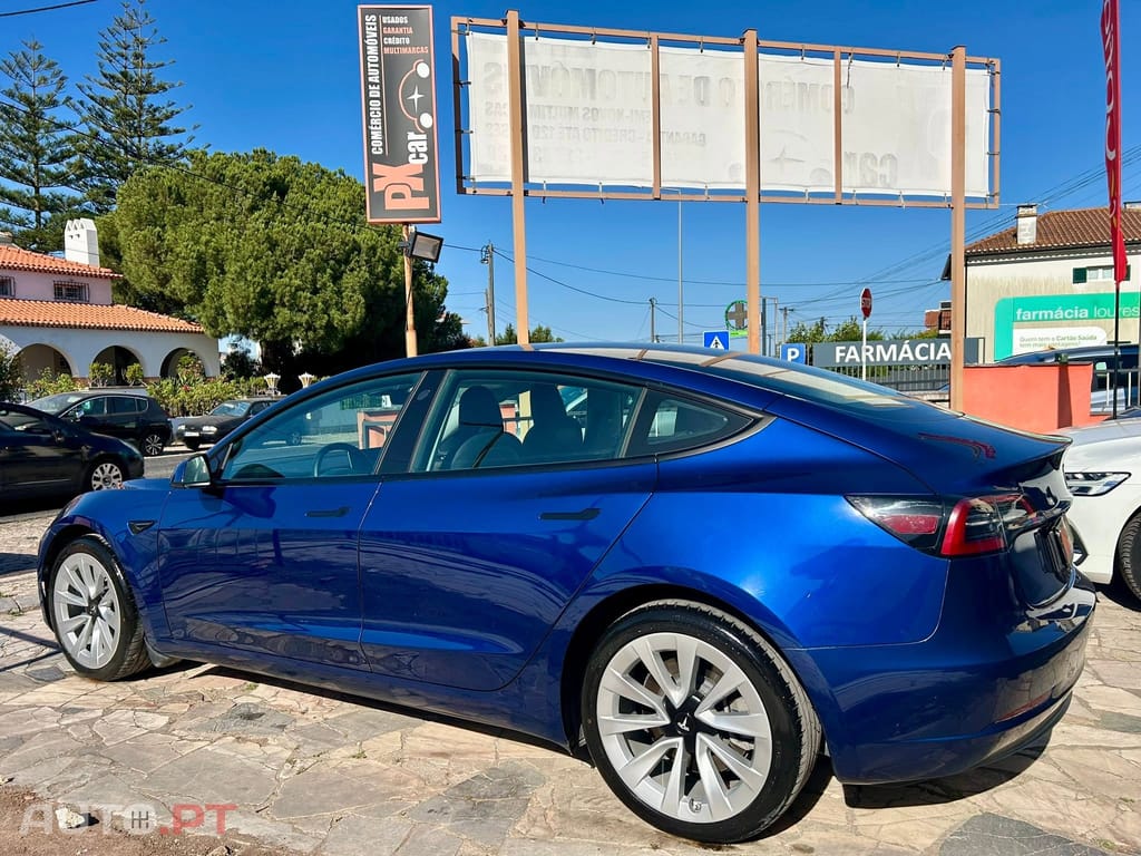 Tesla Model 3 Standard Range Plus RWD