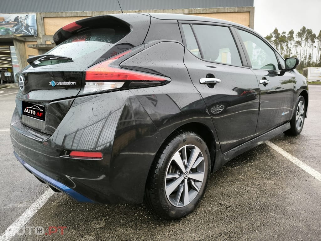 Nissan Leaf 40 kWh N-CONNECTA