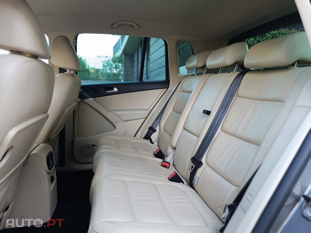 Volkswagen Tiguan 2.0 TDi Sport 4Motion Tiptronic