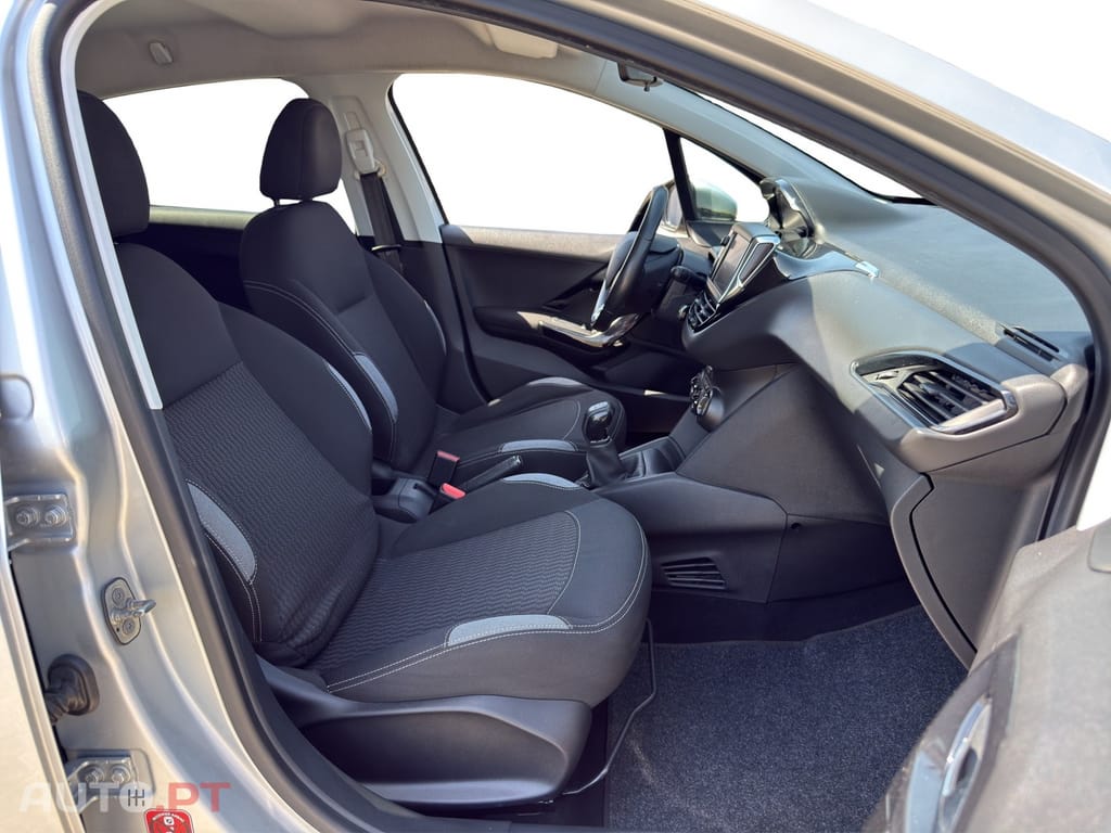 Peugeot 208 1.2 PureTech Active