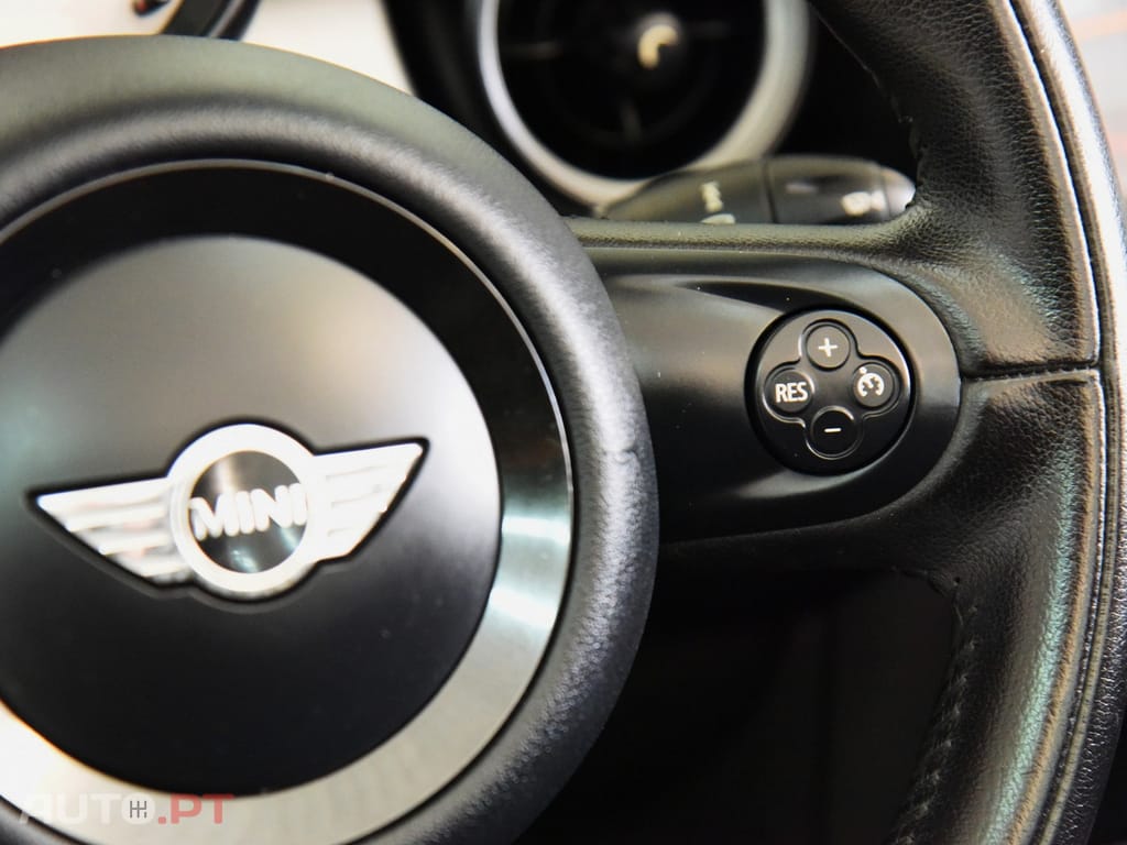 MINI Cooper Cabrio