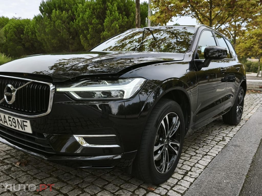 Volvo XC60 2.0 T8 PHEV Momentum Plus AWD