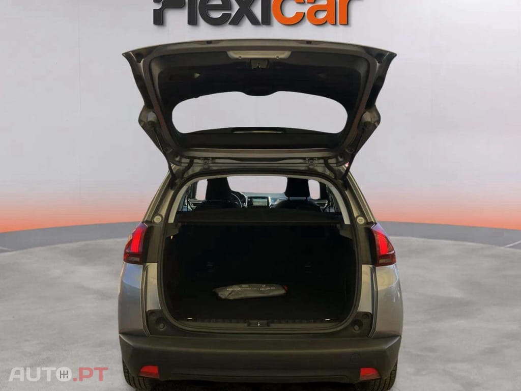 Peugeot 2008 1.2 PureTech Style