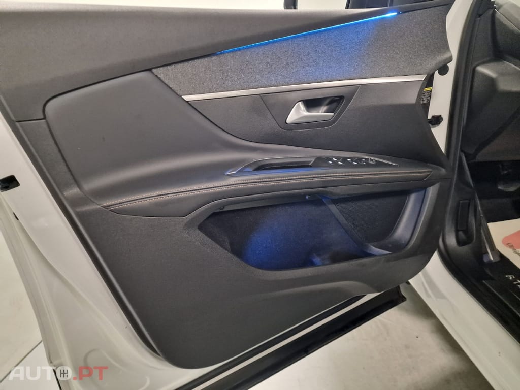 Peugeot 5008 1.6 BLUEHDI 120CV GTLINE TETO DE ABRIR