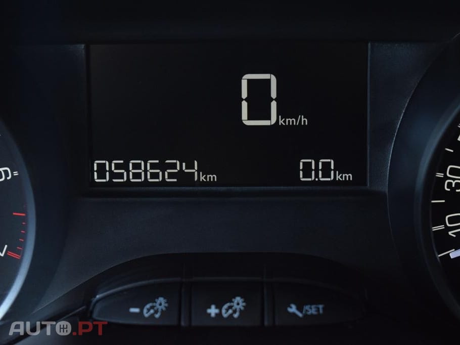 Peugeot 208 1.2 PureTech Signature