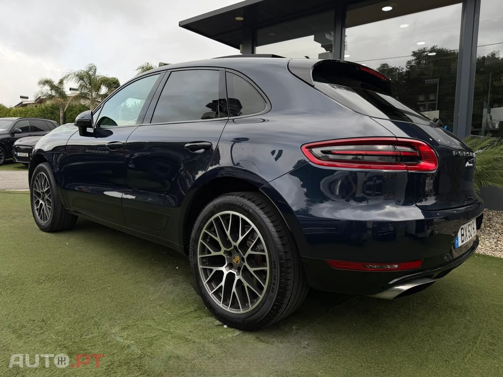 Porsche Macan PDK