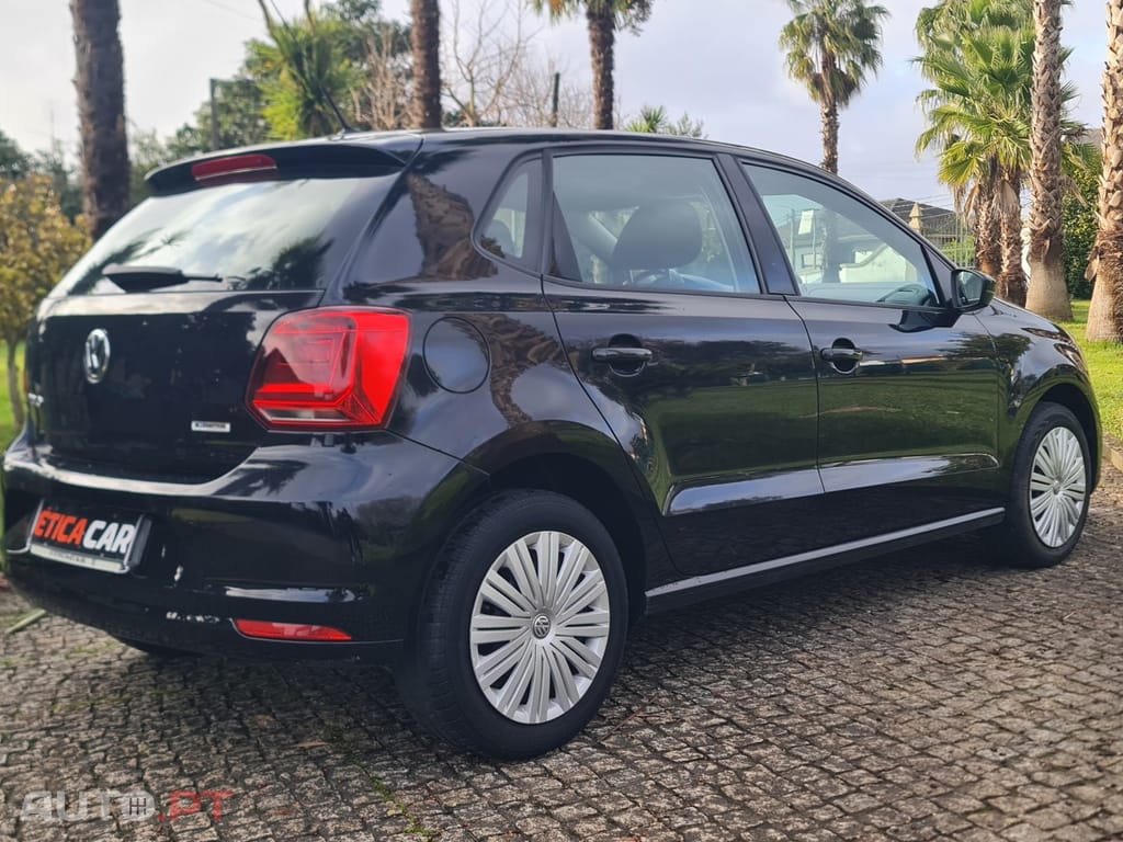 Volkswagen Polo 1.0 Confortline
