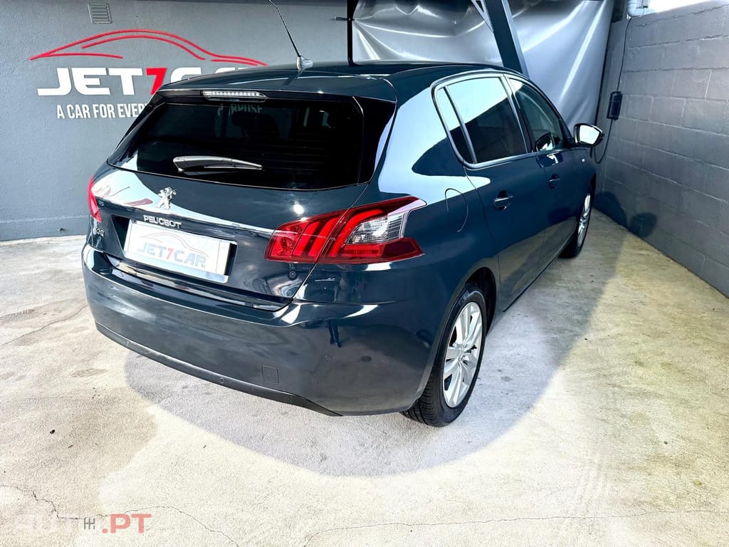 Peugeot 308 Peugeot 308 1.2 e-THP Style