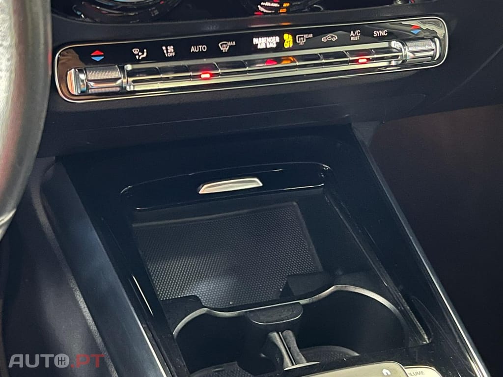 Mercedes-Benz B 180 d Auto