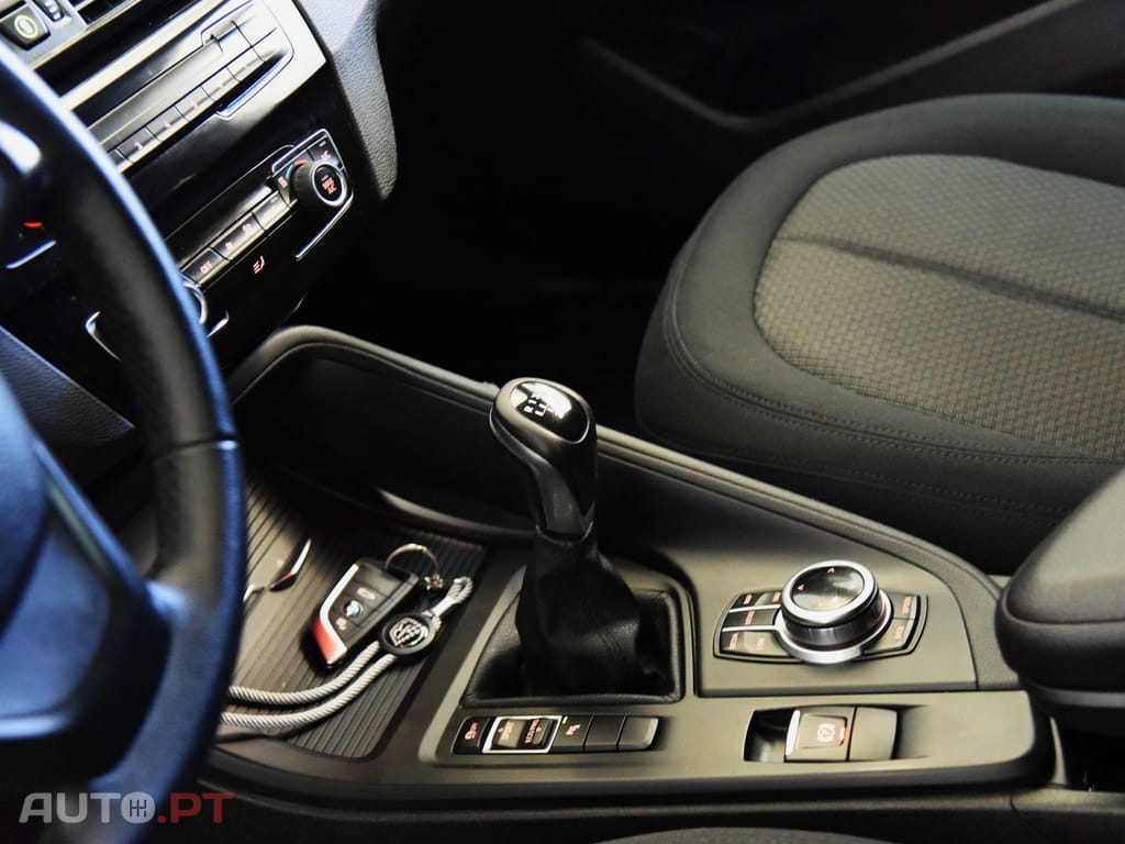 BMW X1 16 d sDrive Advantage