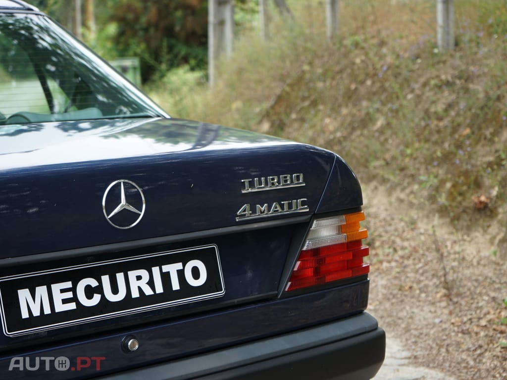 Mercedes-Benz 300 D 4 MATIC W124