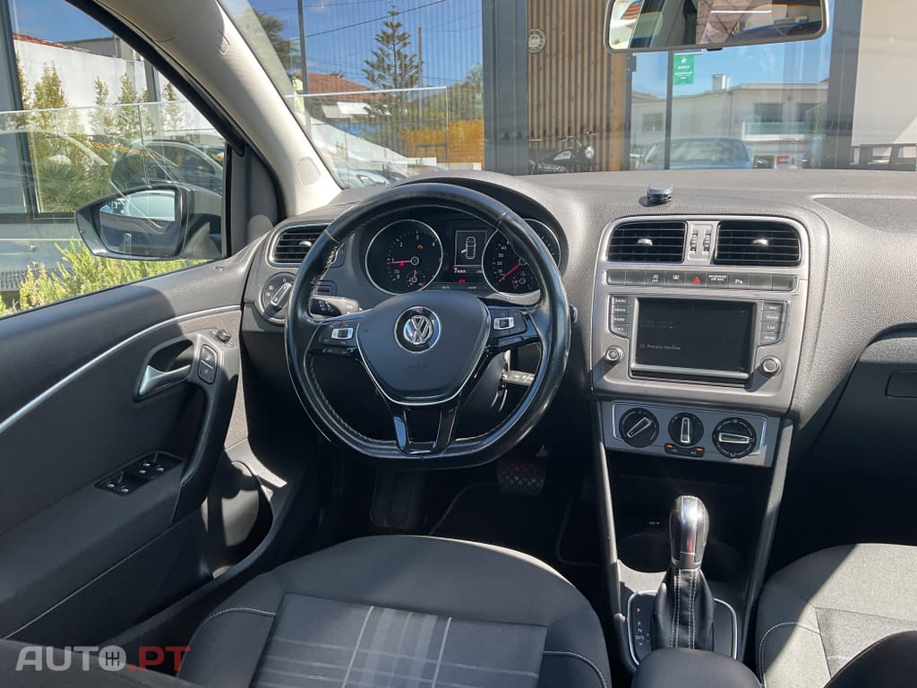 Volkswagen Polo 1.4 TDi Lounge DSG