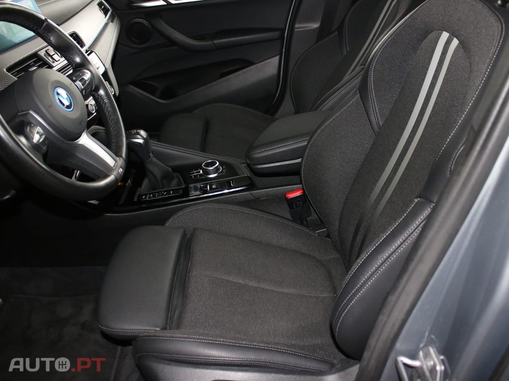 BMW X2 25 e xDrive Pack M