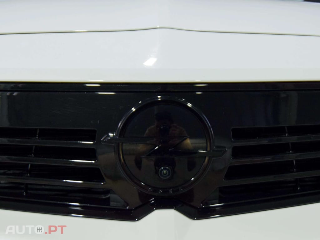 Opel Astra Sports Tourer 1.2 T Hybrid GS eDCT