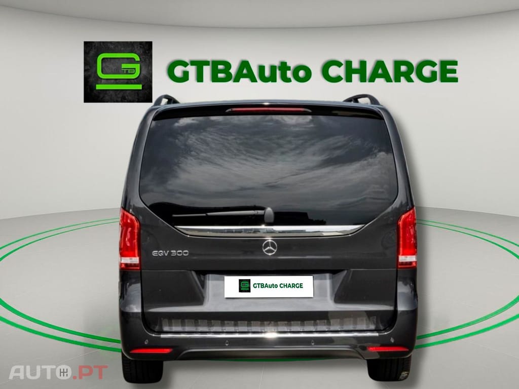 Mercedes-Benz EQV 300 Long MBUX Navi I.V.A DEDUTÍVEL 