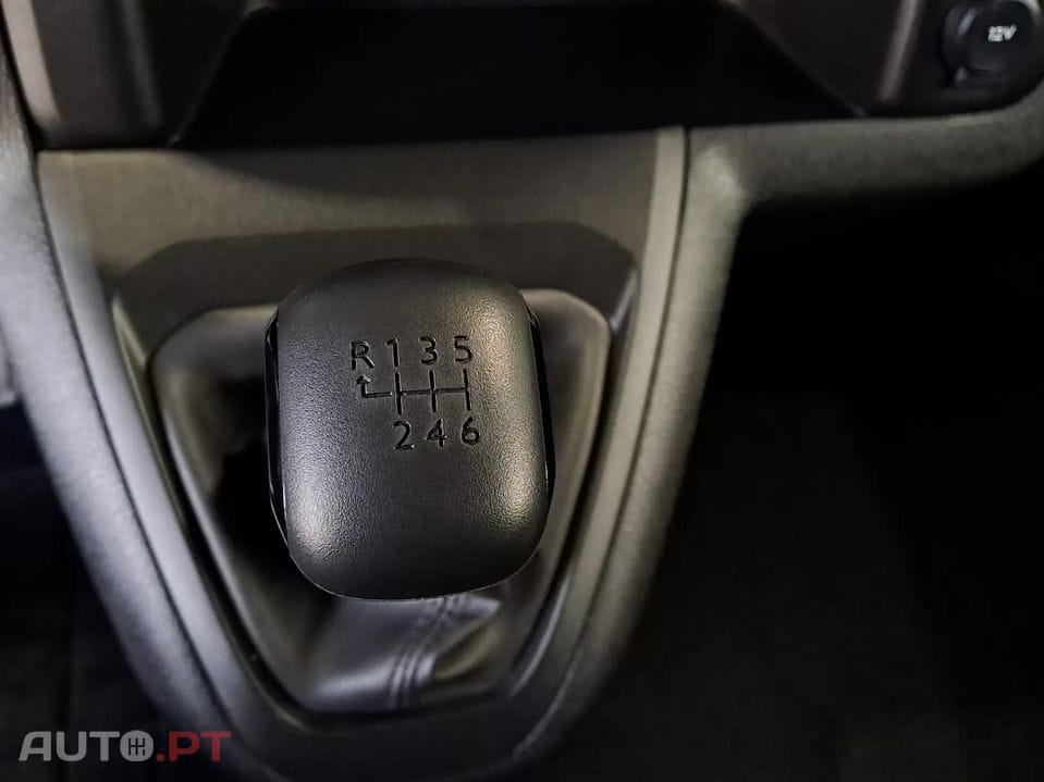 Opel Vivaro 1.5 CDTi L3H1