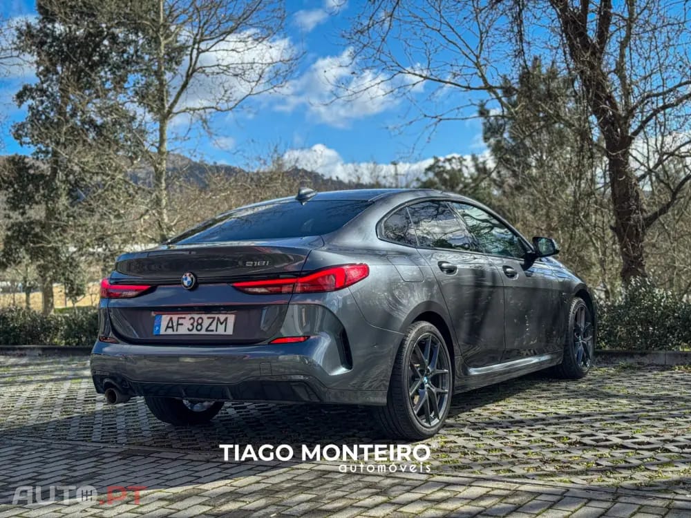 BMW 218 i Pack Desportivo M