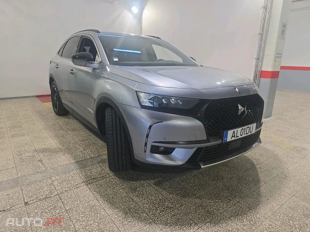 DS DS7 Crossback E-Tense Performance Line EAT8