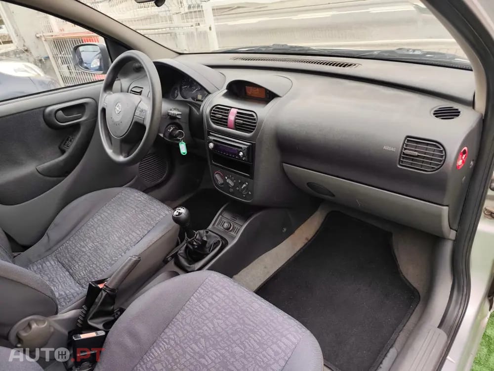 Opel Corsa 1.2 16V Confort