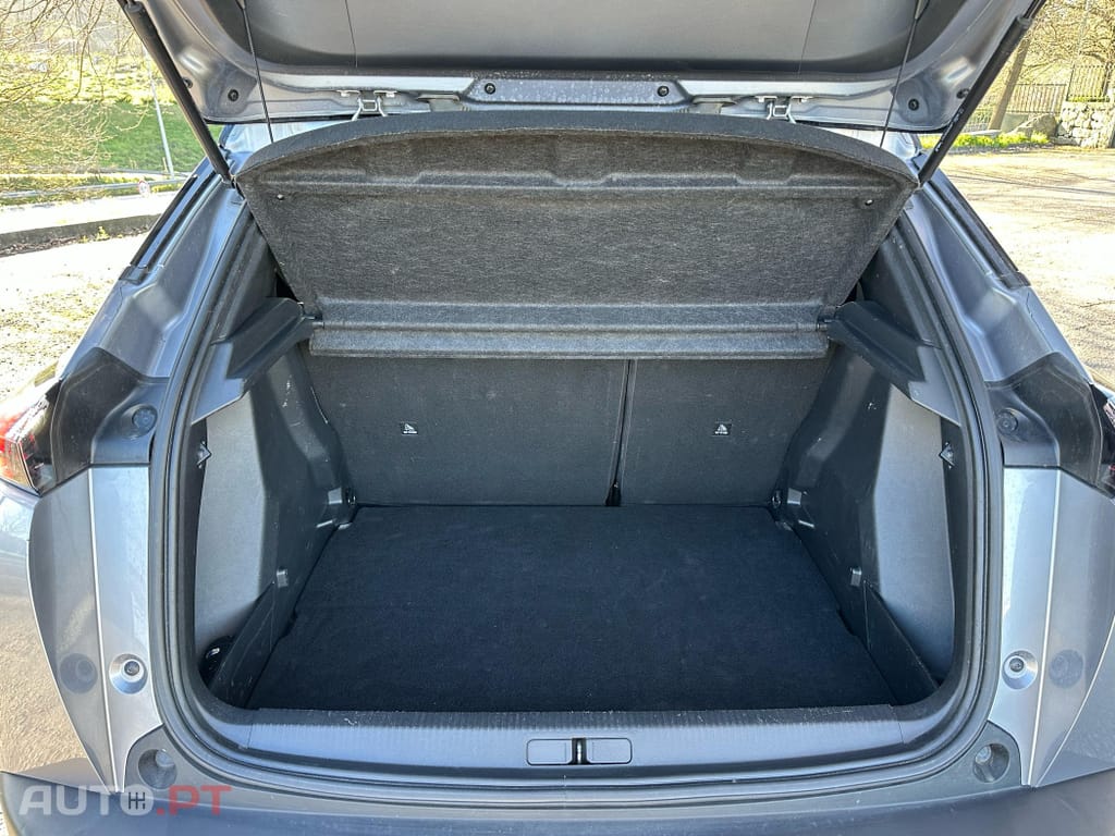 Peugeot 2008 1.2 PureTech GT Pack EAT8