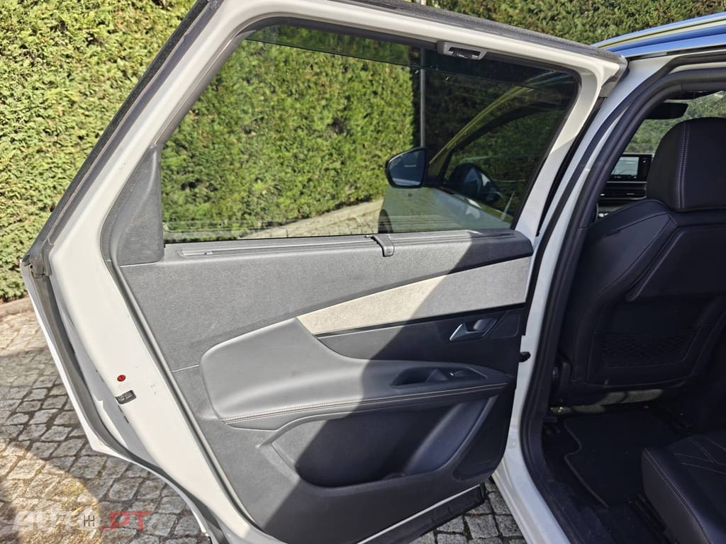 Peugeot 5008 1.5 BlueHDi GT EAT8