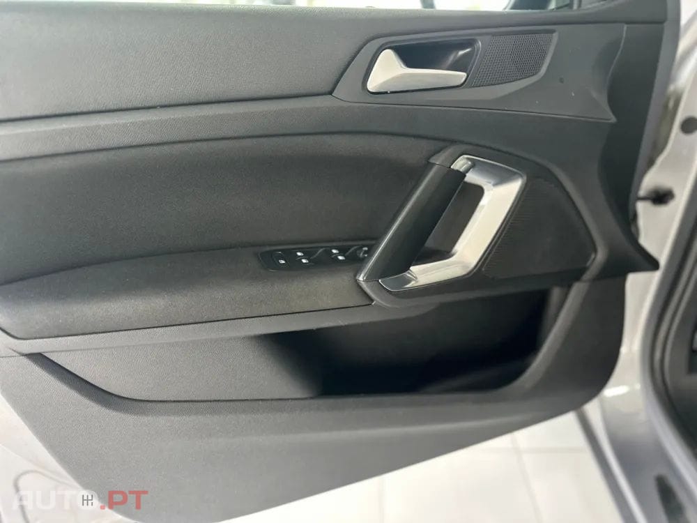 Peugeot 308 SW 1.5 BlueHDi Style