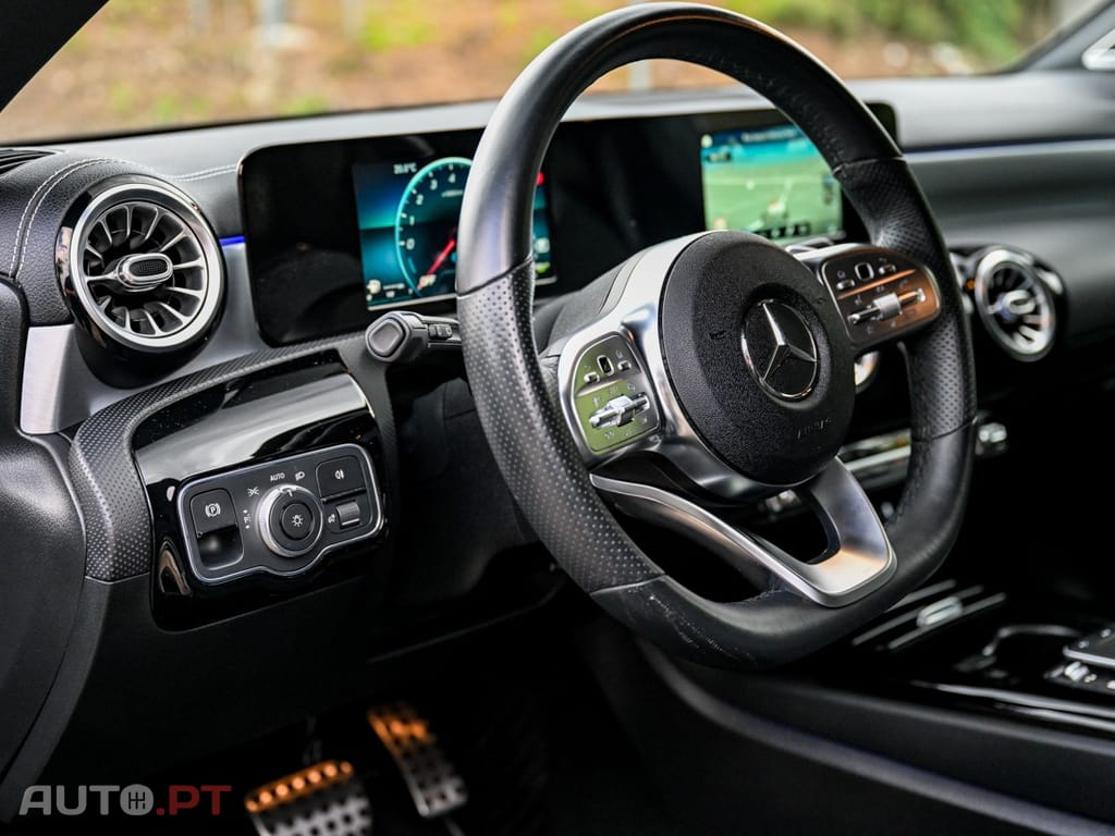 Mercedes-Benz CLA 250 e AMG Line