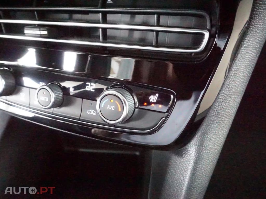 Opel Mokka-E I.V.A DEDUTÍVEL 