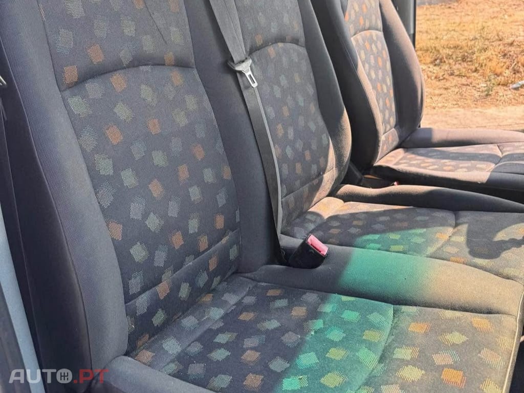 Mercedes-Benz Vito 111