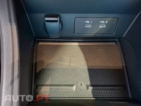 Renault Captur 1.0 TCe 100 Bi-Fuel techno