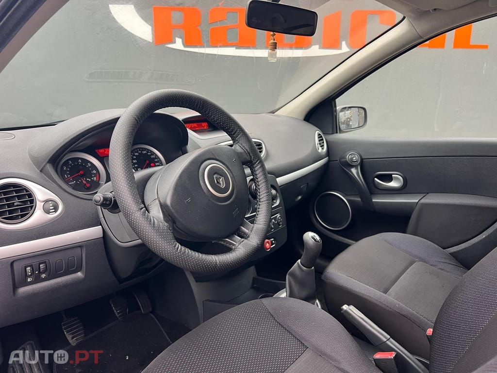 Renault Clio 1.2 16V Dynamique