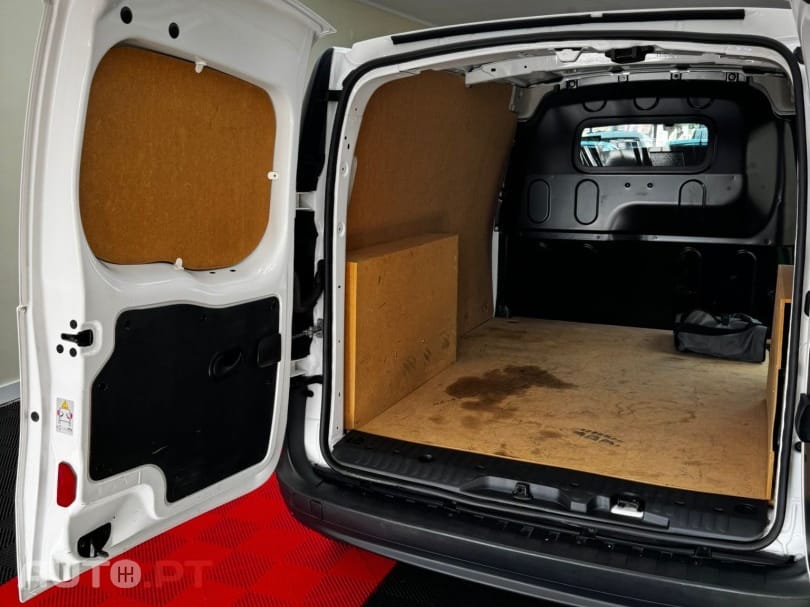 Renault Kangoo Maxi Z.E. 33