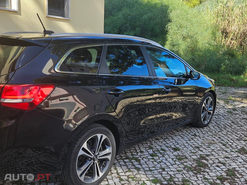 Kia Ceed SW 1.6 GT Line