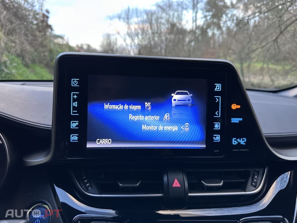 Toyota C-HR 1.8 Hybrid Lounge
