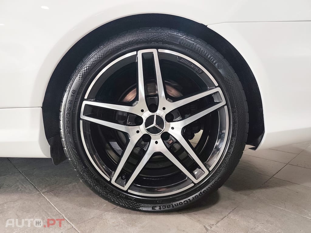 Mercedes-Benz E 250 CDi Avantgarde BlueEfficiency Auto